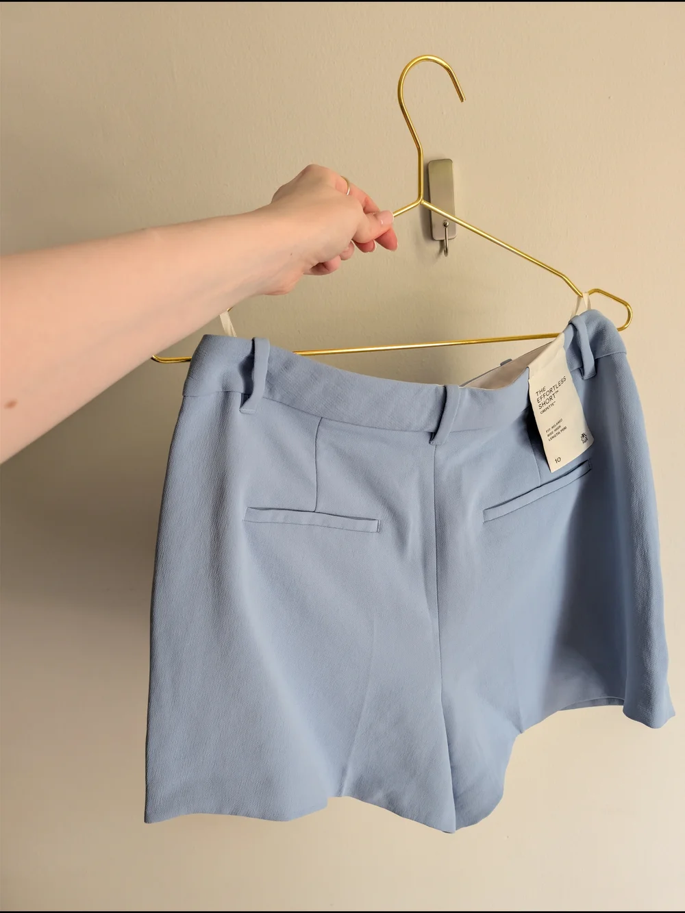 Aritzia Effortless Light Ripple Blue Pleated High-Waist Mini Crepette Shorts - Picture 6 of 7